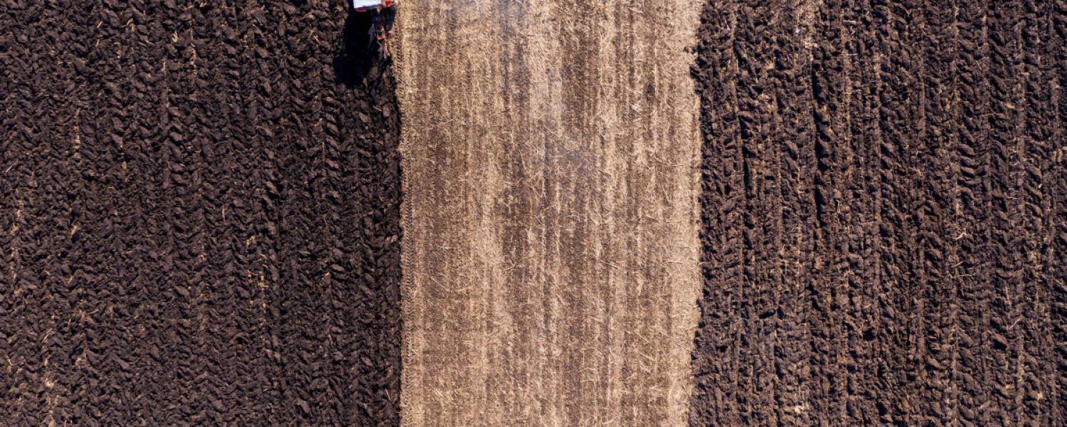 aerial-top-view-of-a-tractor-combine-harvester-pl-2023-11-27-05-03-32-utc